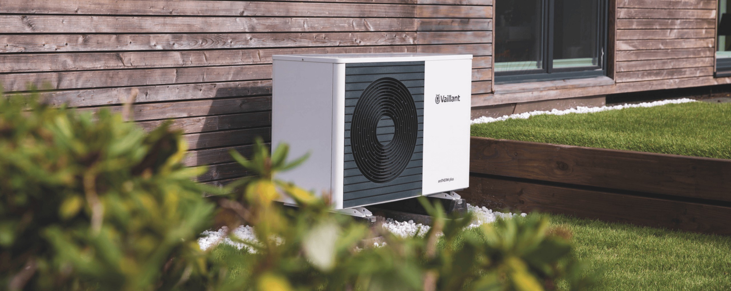 Air Source Heat Pumps Services - Metro Plumb